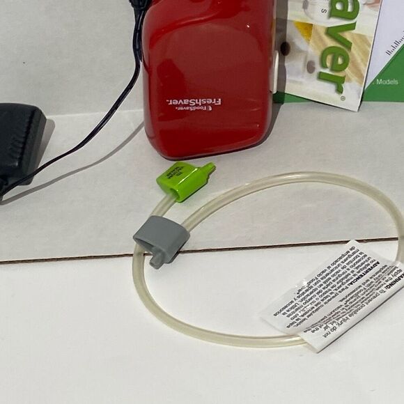 FoodSaver Vacuum Sealer FreshSaver Rechargeable Handheld Sealing System Red - Picture 7 of 9